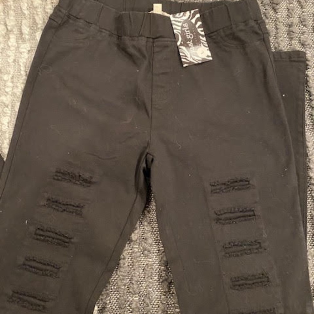 BRAND NEW  w/tags Black jeggings